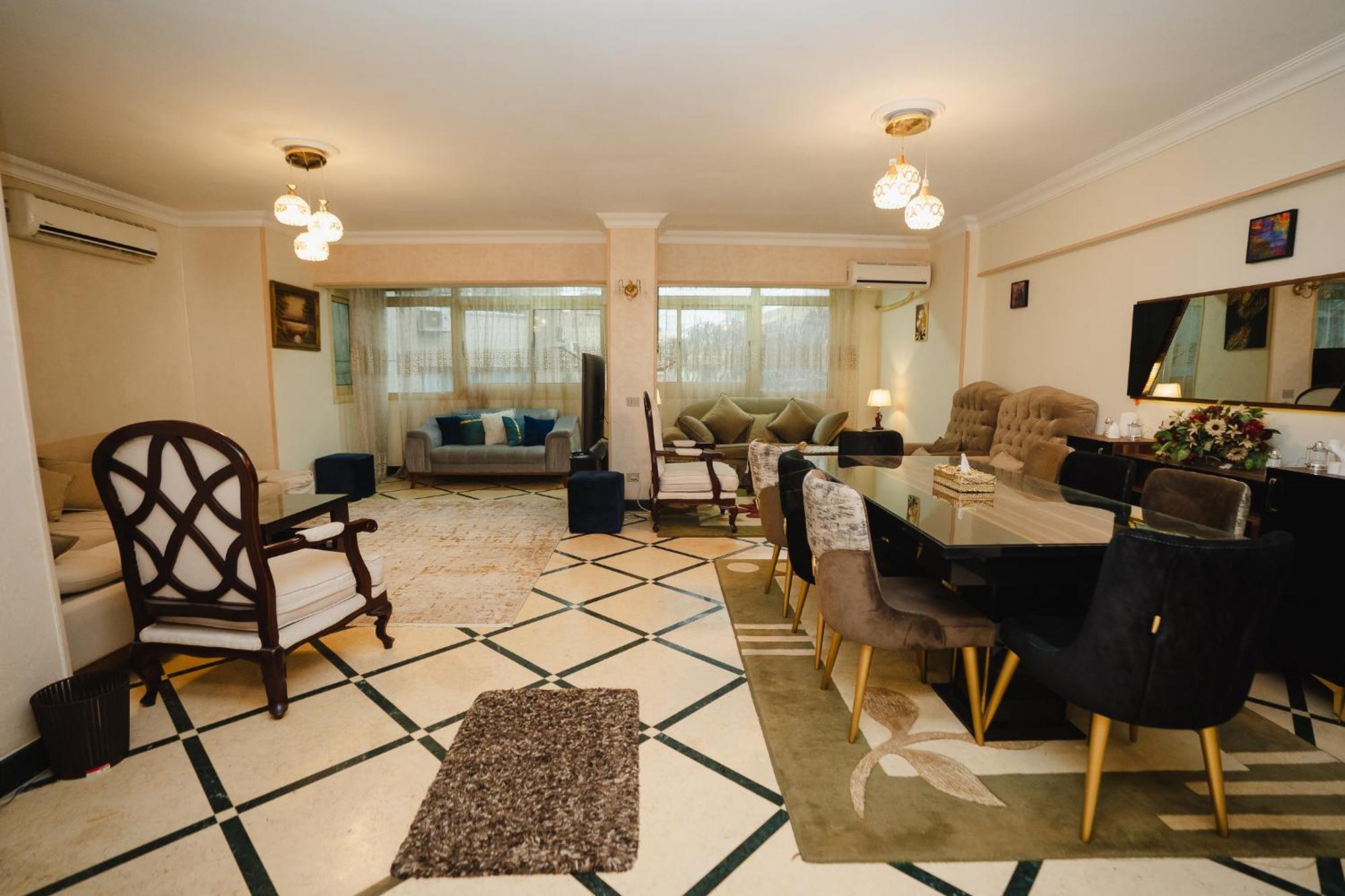 Elegant In Mohandessin Cairo